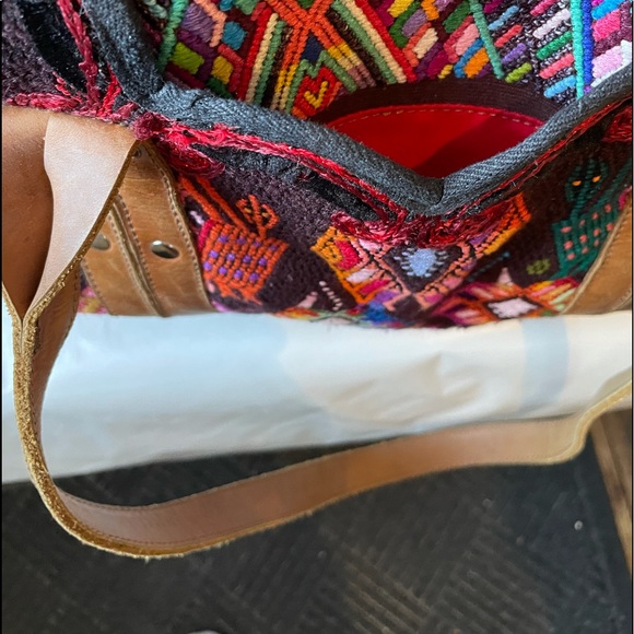 Nena & Co. Artisan Bag - Picture 2 of 14